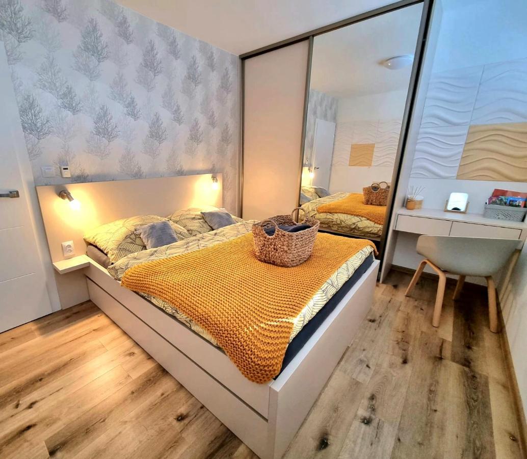 Apartment Nad Arenou Nmnm Nove Mesto na Morave